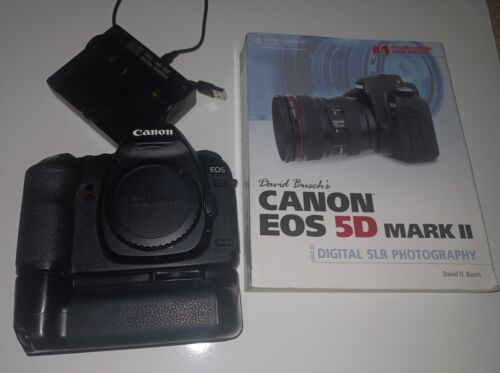 Canon EOS 5D Mark II DSLR 21 MP w/ battery grip