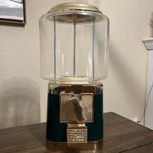 Silent Salesforce SSF 25 Cents Gumball Candy Machine with Key Green Gold NIB