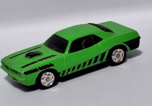 MAISTO 1971 Green Plymouth Cuda Hemi Tonka 2000 Hasbro China Vintage GC Vintage