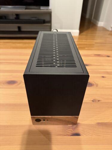 Fractal Design Terra Small Form Factor PC Case SFF – Graphite