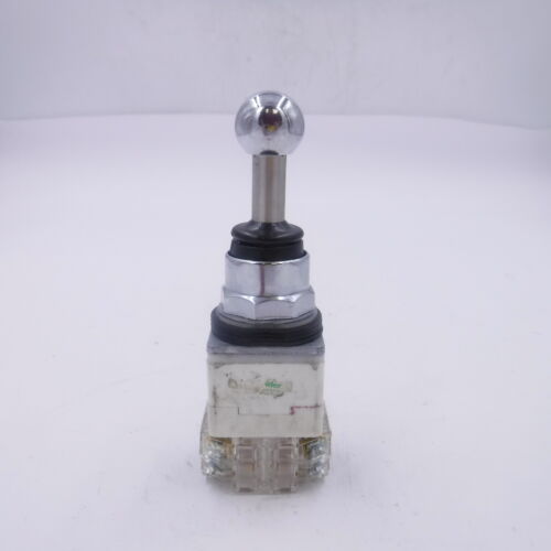 Schneider Electric 9001K35 30mm Push Button Joystick Controller Type K