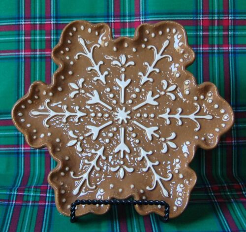 Gingerbread Lace Snowflake Plate/Platter NEW shape 8.5″ T pottery ceramic cookie