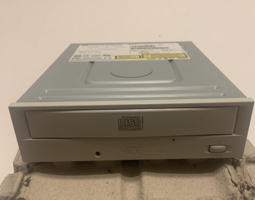 HL Data Storage CD-R/RW DRIVE MODEL : GCE-8483B PreOwned