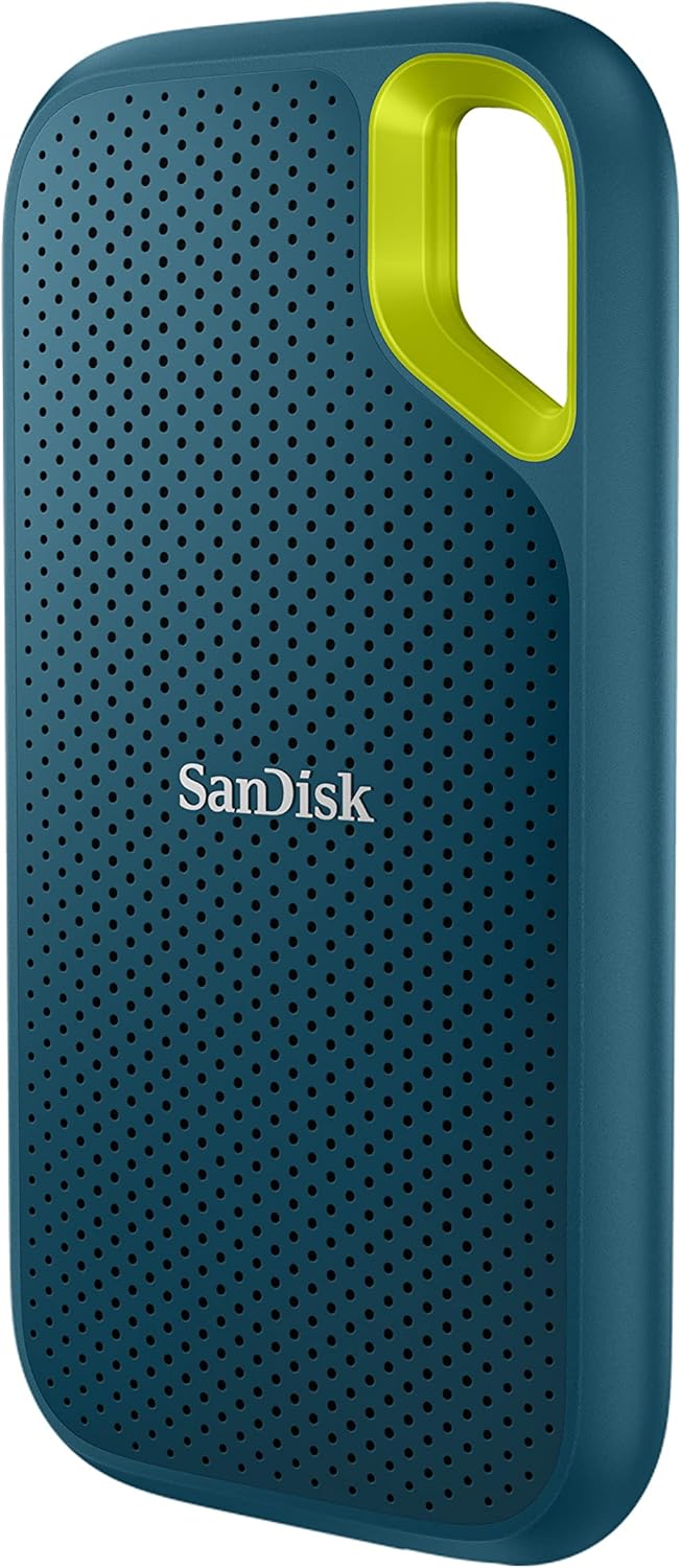 SanDisk 2TB Extreme Portable SSD – Up to 1050MB/s, USB-C, USB 3.2 Gen 2, IP65 Water and dust Resistance, Updated Firmware, Monterey – External Solid State Drive – SDSSDE61-2T00-G25M