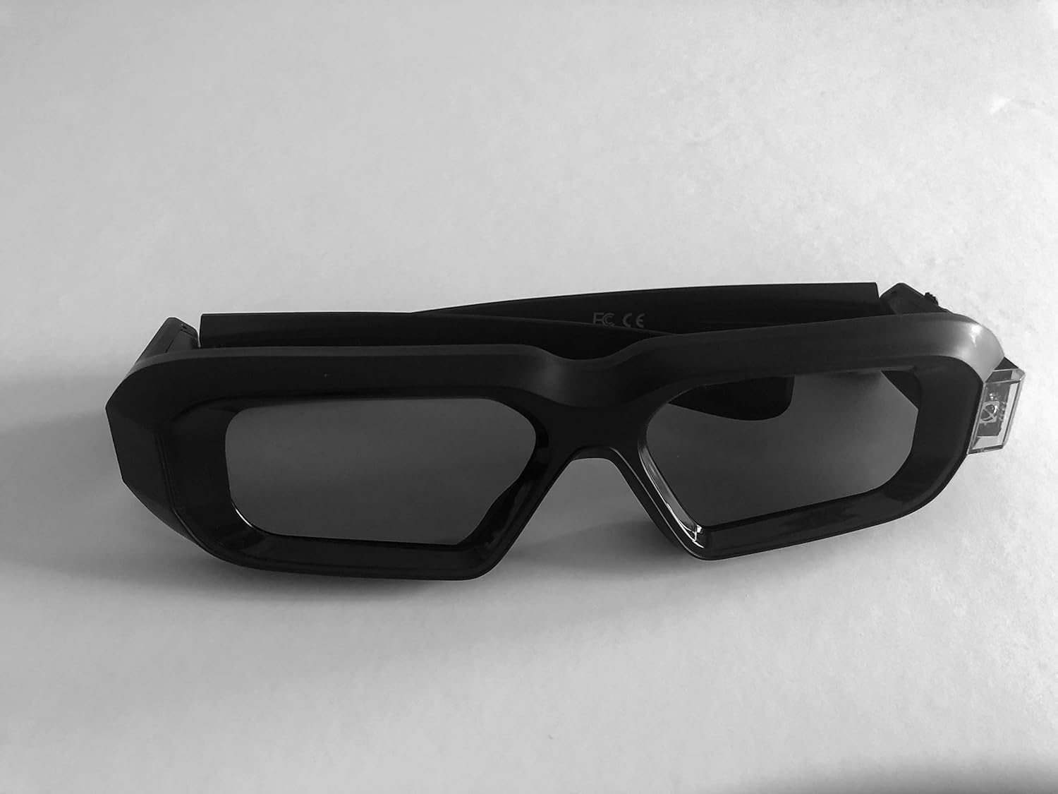 Glasses Compatible with All Nvidia® 3D Vision 1 and 3D Vision 2 IR emitters and Glasses