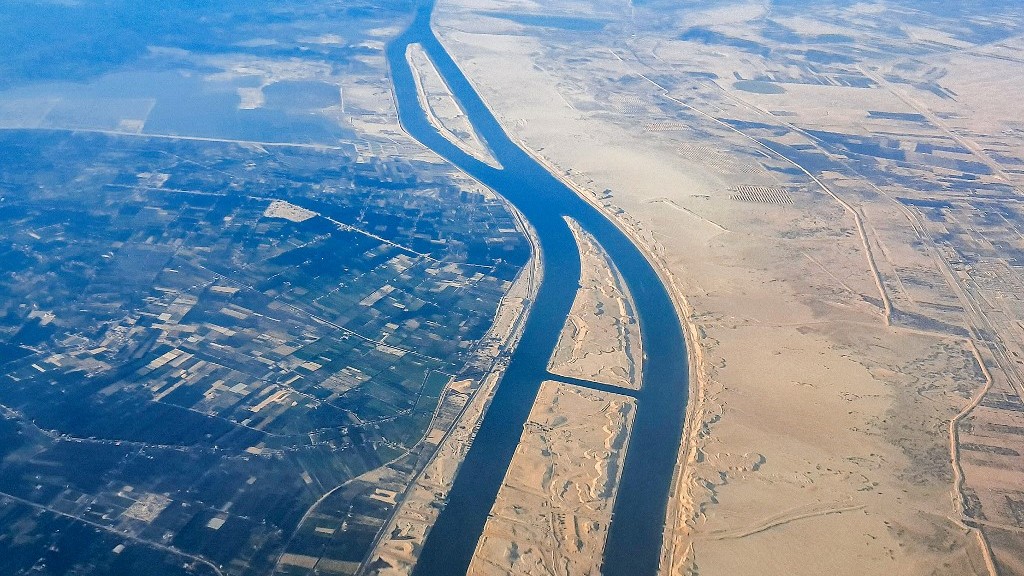 Suez Canal revenues plunge by 60 percent as Egypt faces economic and political turmoil