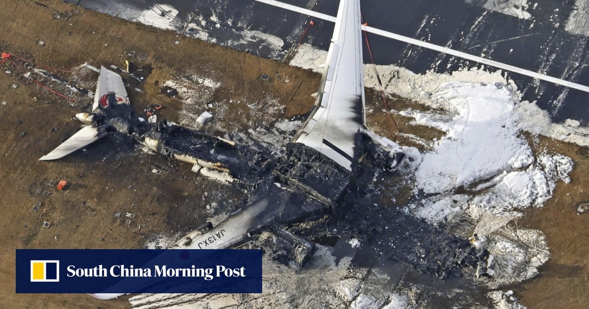 Coastguard plane in Japan airport crash mistook taxi instruction for runway clearance