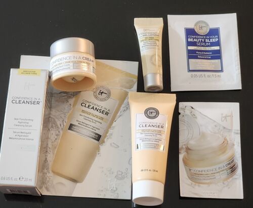 IT CONFIDENCE IN A SKIN-TRANSFORMING HYDRTATING CLEANSING SERUM + Extras NEW