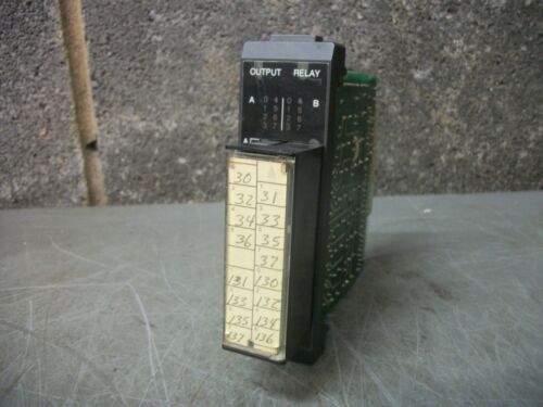 GE FANUC 16-CIRCUIT RELAY OUTPUT MODULE IC610MDL182A