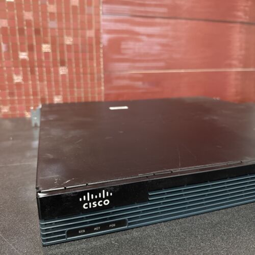 Cisco 2901-16TS/K9 Integrated Services Router