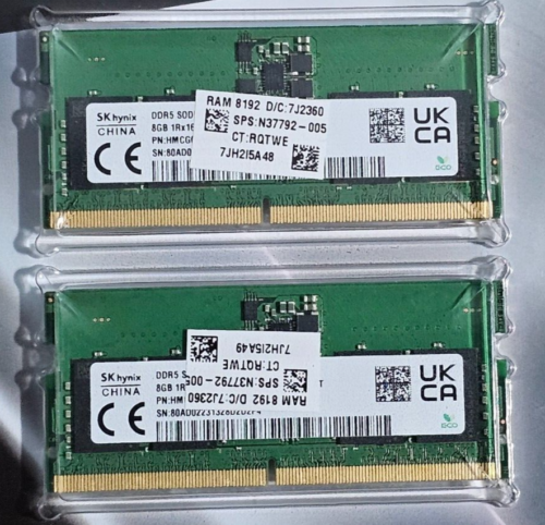 SK Hynix 16GB 1Rx16 PC5-5600 SODIMM DDR5-44800 262-Pin HMCG66AGBSA095N Laptop