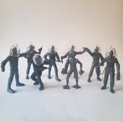 8 Set Spacemen Rex Mars 4 inches Marx RECAST Tom Corbett Helmets Space Cadets