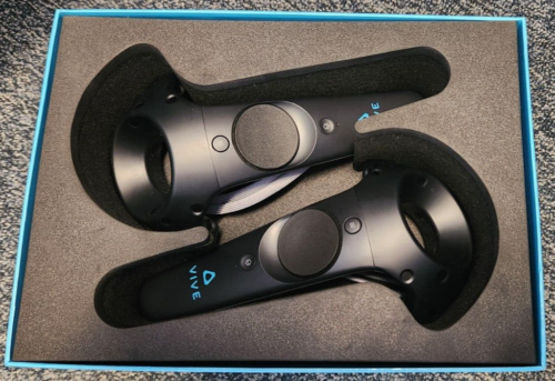 Pair (2) HTC Vive Pre 2PR7100 Virtual Reality VR Controller Wands