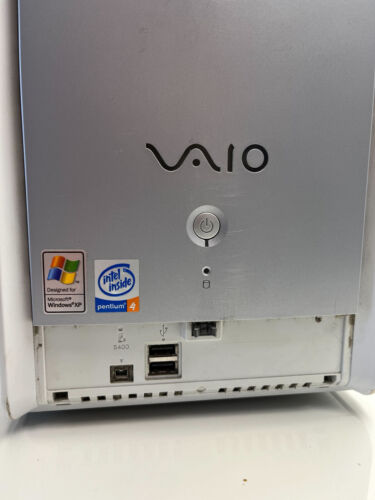 Vintage Sony Vaio PCV-RS310 PCV-2222 Pentium 4 2.40 GHz 256MB RAM 80GB HDD WinXP