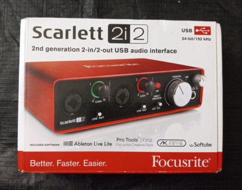 Focusrite Scarlett 2i2 (2nd Gen) USB Audio Interface