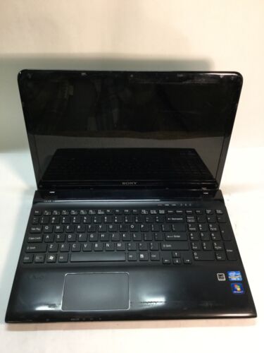 Sony Vaio SVE151D11L 15″ Intel Core i3 3rd Gen.- POWERS/BROKEN SCREEN- MZ