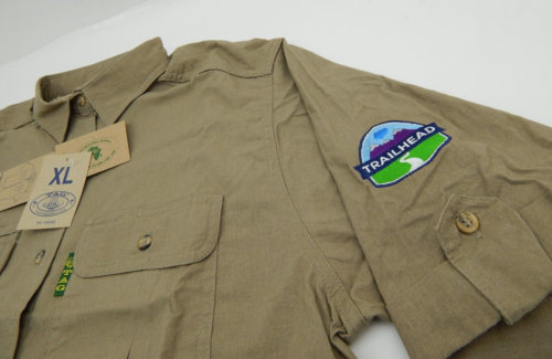 Salesforce Trailhead Salesforce Safari Fishing Vented Womens XL S/S Shirt Brown