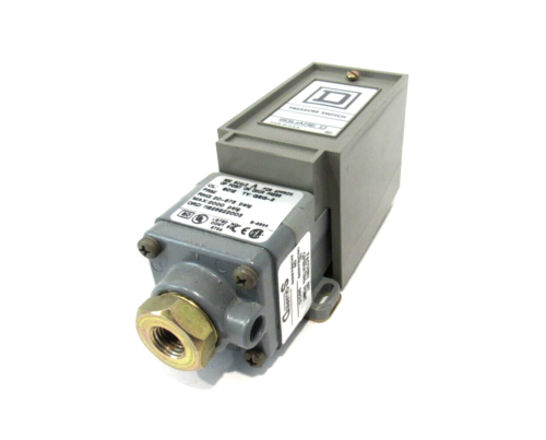 NEW SQUARE D 9012-GSG-2 PRESSURE SWITCH 20-675 PSIG 9012GSG2