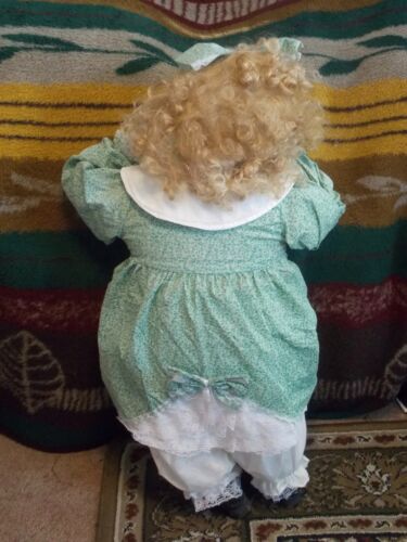 Vintage Time Out Hide N Seek Girl Doll W/ Blonde Curly Hair Green Dress 28″ Tall