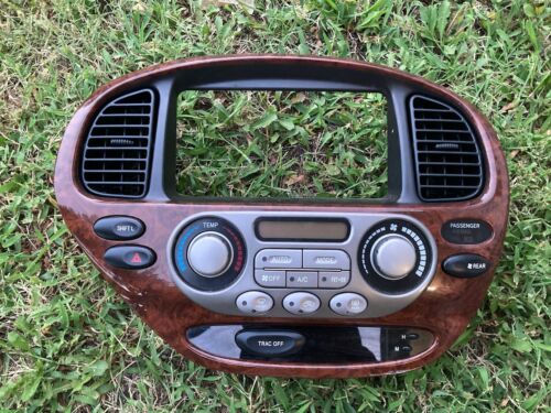 05 06 07 Toyota Sequoia LIMITED  AC Temp Heater Climate Bezel OEM 84010-0C562