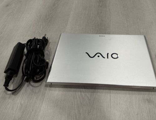 Sony VAIO Pro 13 Touch Ultrabook SVP132A1CL i7 4500U 8GB Ram 104GB SSD Laptop