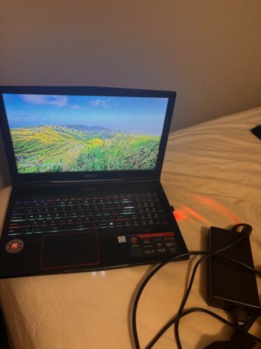 MSI Raider GE63VR 7RF Gaming Laptop | GTX 1070 i7-7700HQ 16GB RAM 120Hz Screen