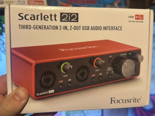 Focusrite Scarlett 2i2 3rd Gen 2-Channel USB Audio Interface – MOSC0025 Open Box