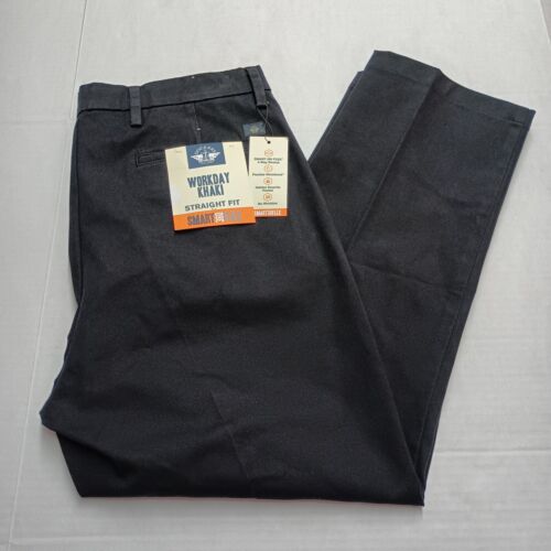 Dockers Workday Khakis Men’s 36×29 Black Straight Fit Smart 360 Flex No Wrinkles