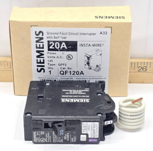 NEW SIEMENS 20 AMP PLUG-ON GROUND FAULT CIRCUIT BREAKER 120 VAC 1 POLE QF120A