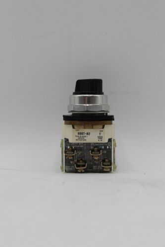 Allen-Bradley 800T-H2 Selector Switch