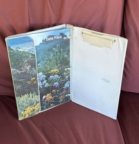 Vintage MEAD Early Trapper Keeper Data Center Notebook – Mountains Water Scene