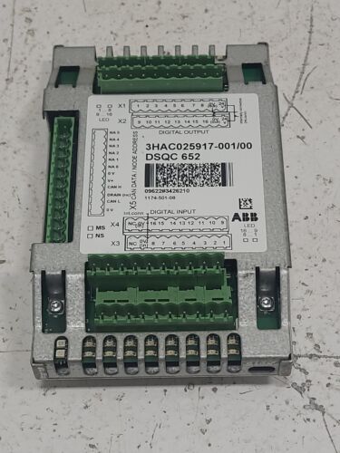 ABB DSQC652 3HAC025917-001/00 IO module.