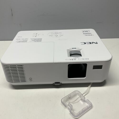 NEC NP-V332X XGA DLP 3300 Lumens Projector 2000-2999 Lamp Hours TESTED