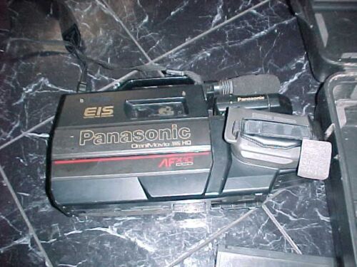 Panasonic Omni AFx10 ccd EIS Camcorder w/case and accessories PV-460