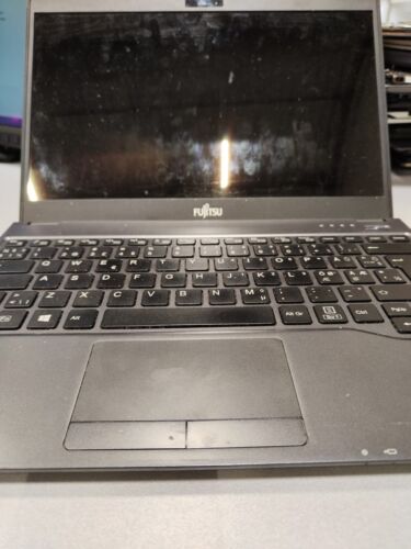 Fujitsu LifeBook U937 Intel Core i5-7200U Intel HD Graphics 620 1920×1080 Works