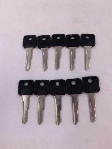 Lot of 10 Generic UNCUT Silca HPC Keys Five C and Five E Auto Key Blanks