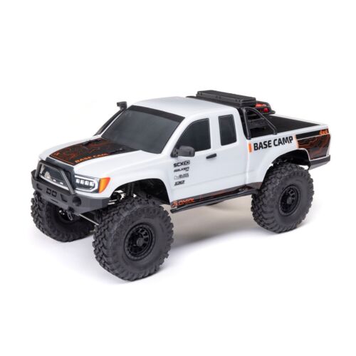 Axial 1/10 SCX10 III Base Camp 4X4 Rock Crawler Brushed RTR, White AXI1375T1