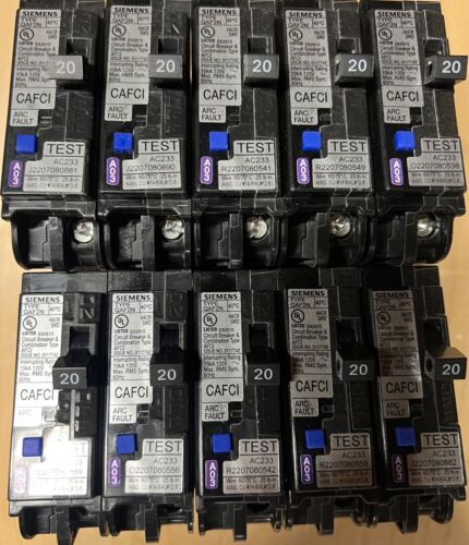 LOT OF 10 SIEMENS QA120AFCN 20A AFCI PLUG ON NEUTRAL (NO WIRE)  NEW