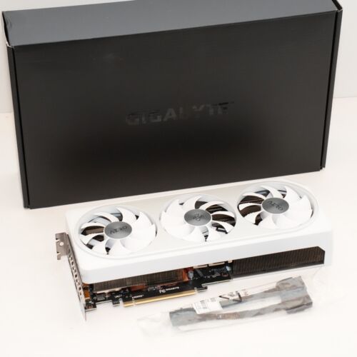 GIGABYTE GeForce RTX 4070 SUPER AERO OC 12GB WHITE ~ Still Under Warranty!