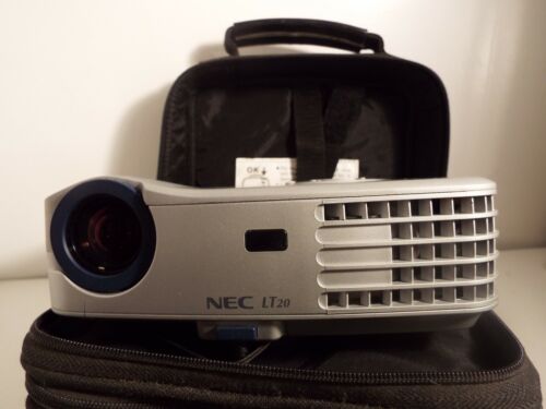 NEC MultiSync LT20 DLP Projector Bundle w/ Cables, HDMI-adapter, Remote&Case-FS