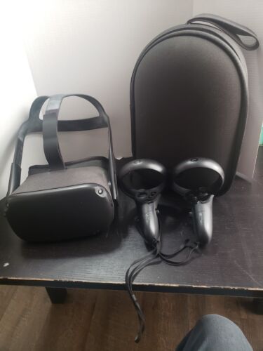 Oculus Quest 1 64GB Black VR Headset with 2 Controllers,Case Off Brand Face rest