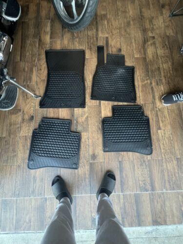 MB New S350 S400 S550 S600 S63 S65 AMG W221 Black Carpet Floor Mats B66294232