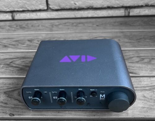 Avid Mbox Mini 2 Ultra-compact 2×2 USB Audio Interface TESTED