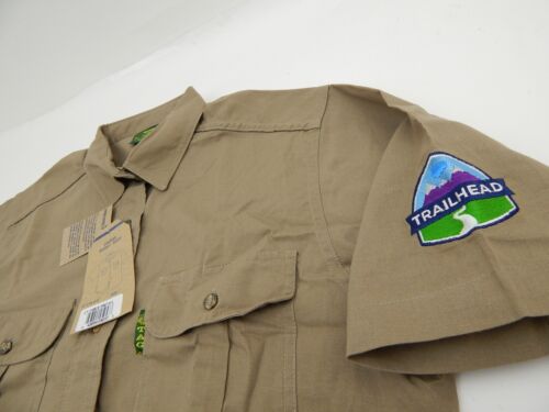 Salesforce Trailhead Salesforce Safari Womens Large Short sleeve Shirt Brown