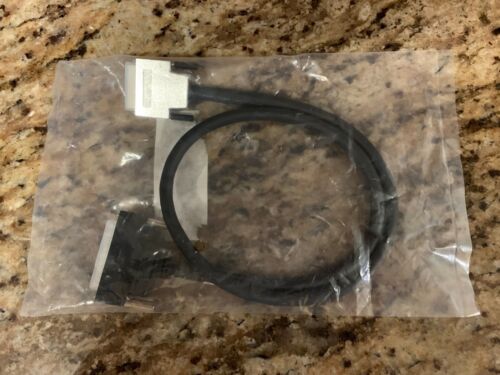 Data Storage Cable C7040-3PBU-OS VHDCI-HD68 3FT Madison Universal, Offset VHDCI