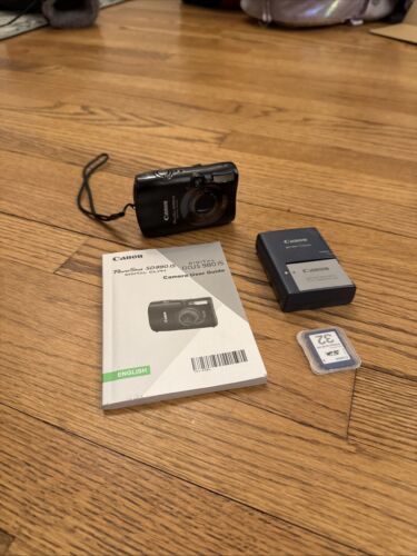 Canon Powershot SD990 IS DIGITAL ELPH Camera 14.7 MP w/ Charger & Batteries