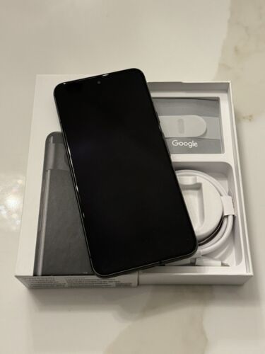 Open Box Google Pixel 8 – 128GB – Obsidian (Locked To Verizon)