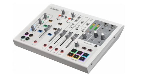 YAMAHA AG08 White 8ch Live Streaming Mixer USB Audio Interface Voice Changer NEW