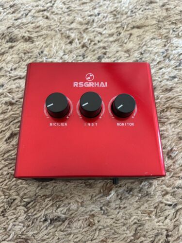 RSGRHAI USB Audio Interface with 1x XLR/TRS 1x 1/4″ 2X RCA USB, 3 Knobs, Red