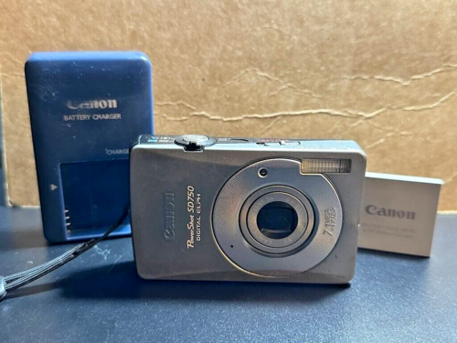 Canon PowerShot Digital ELPH SD750 / Digital IXUS 75 7.1MP Digital Camera -…